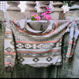 Soft and comfy Aztec print light thermal  XO